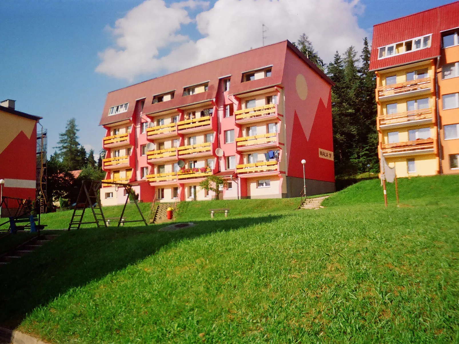 Ewa-Outside