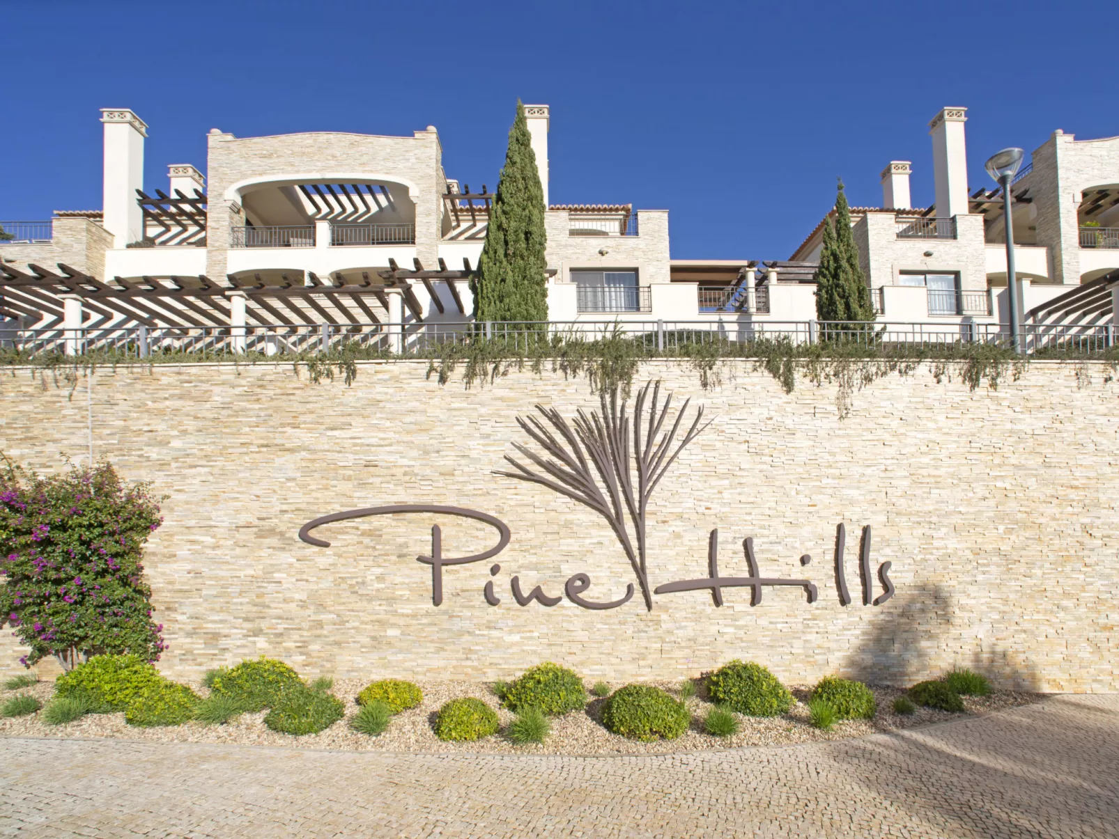 Pine Hills Coral-Outside