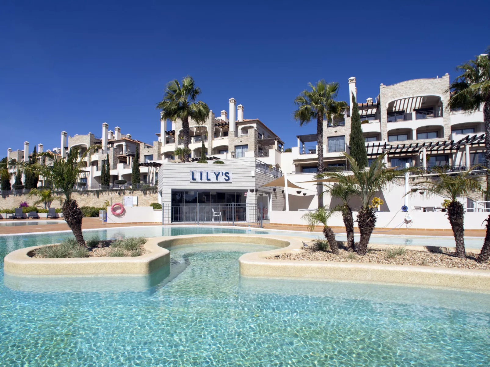 Pine Hills Coral-Outside