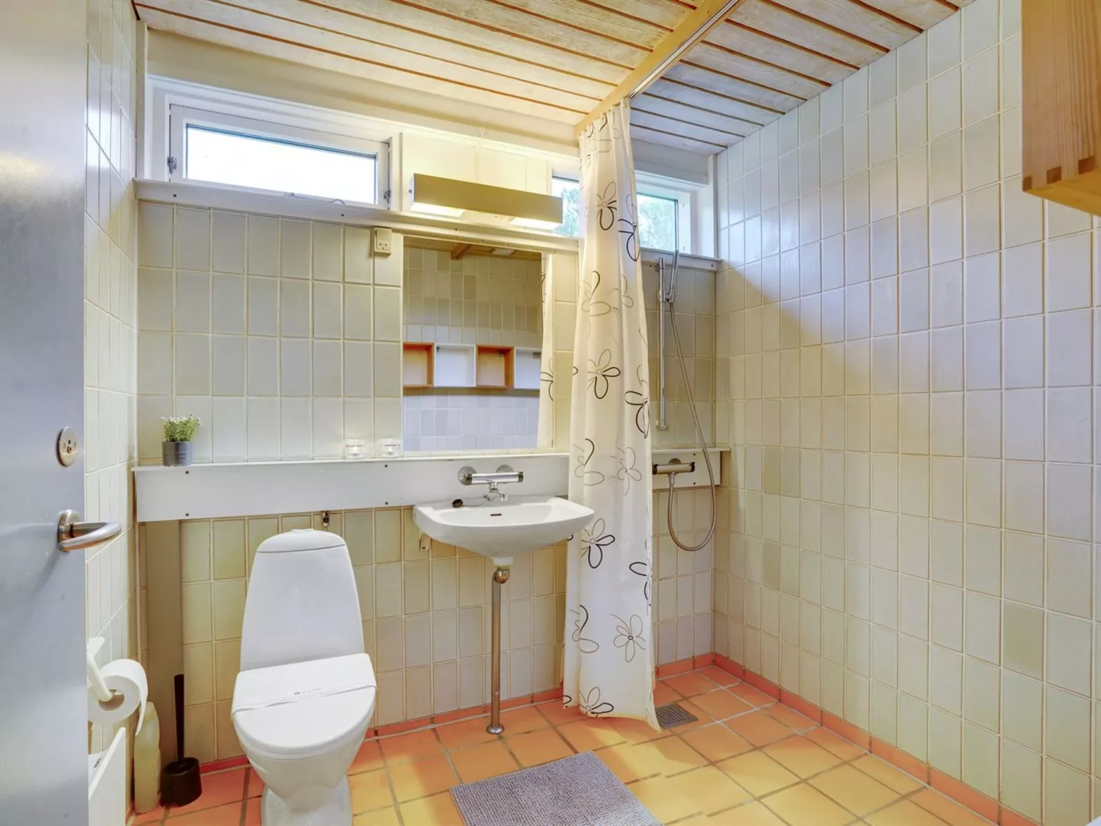 "Julkil" - 250m from the sea-Inside