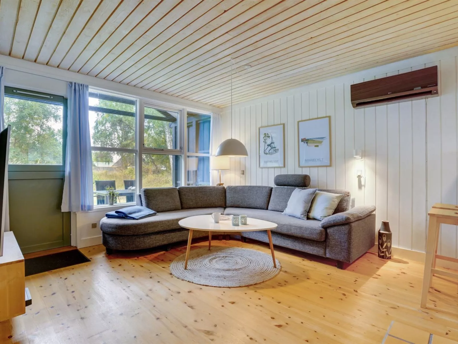 "Julkil" - 250m from the sea-Inside