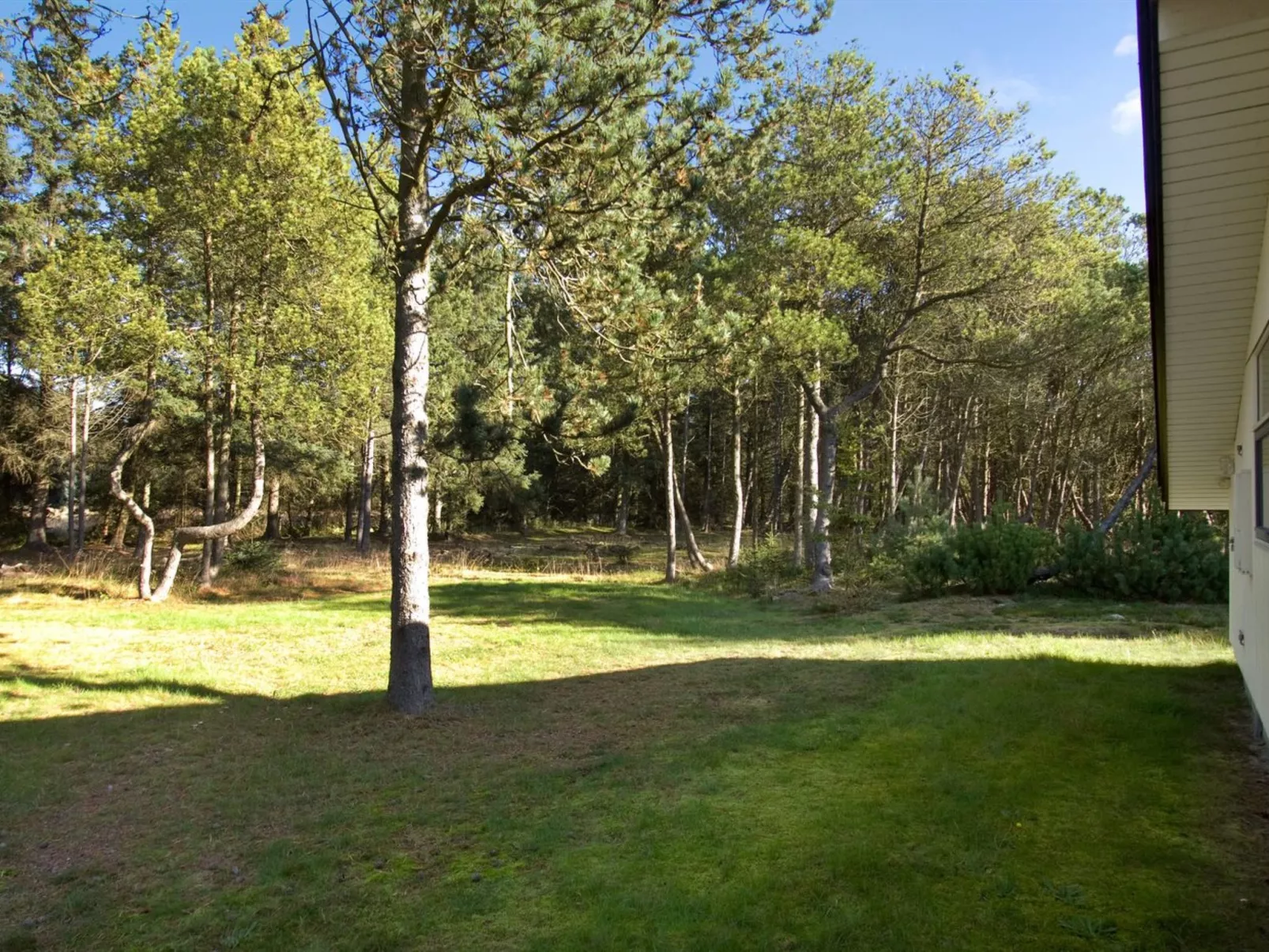 "Hakan" - 4km from the sea-Outside
