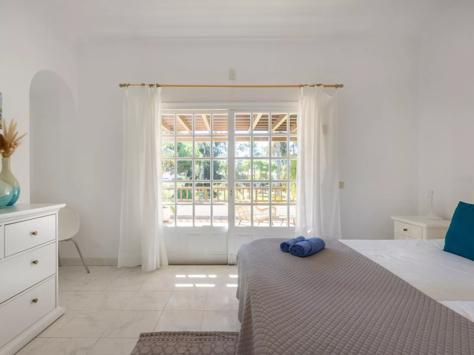 Villa Verde-Inside