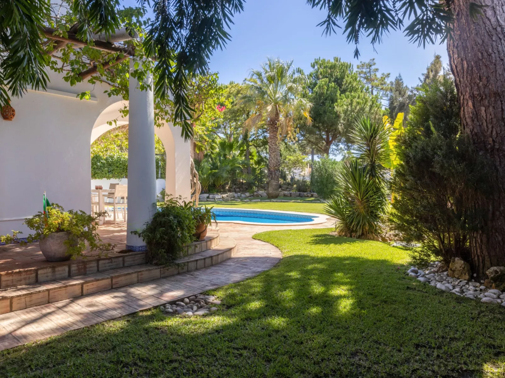 Villa Verde-Inside