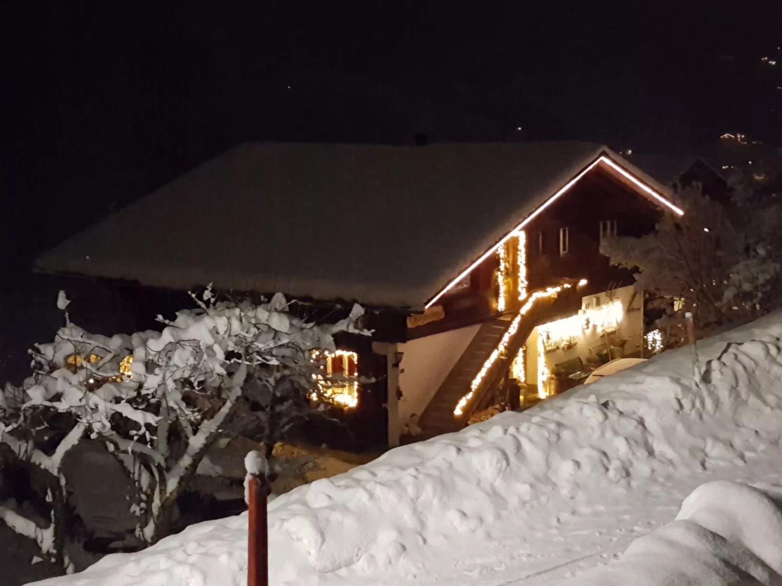 Chalet Bärgsunna-Draußen