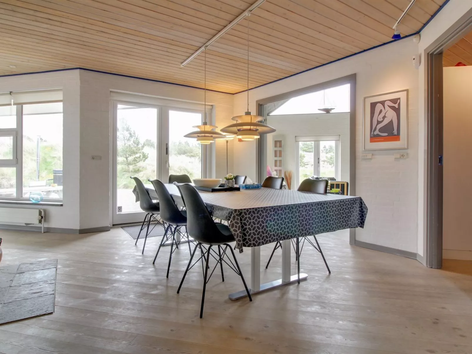 "Sjamme" - 1.2km from the sea-Inside