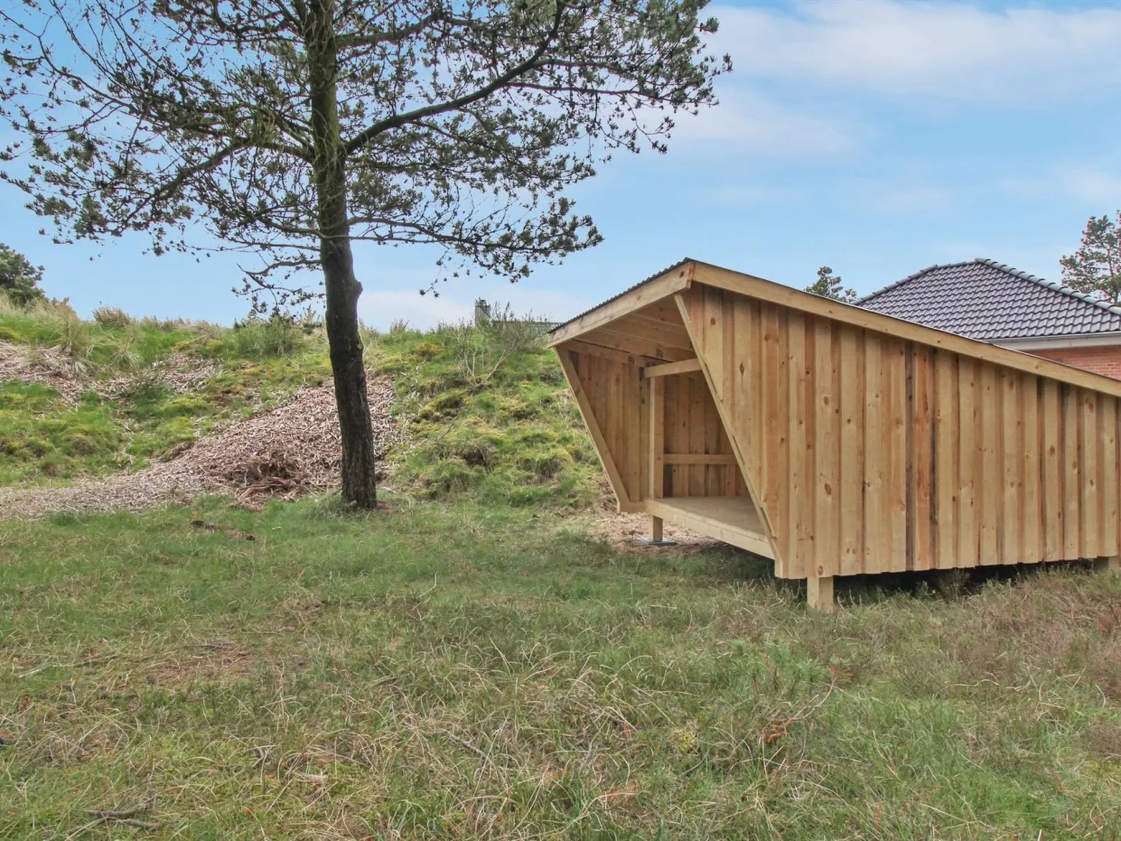 "Sjamme" - 1.2km from the sea-Outside
