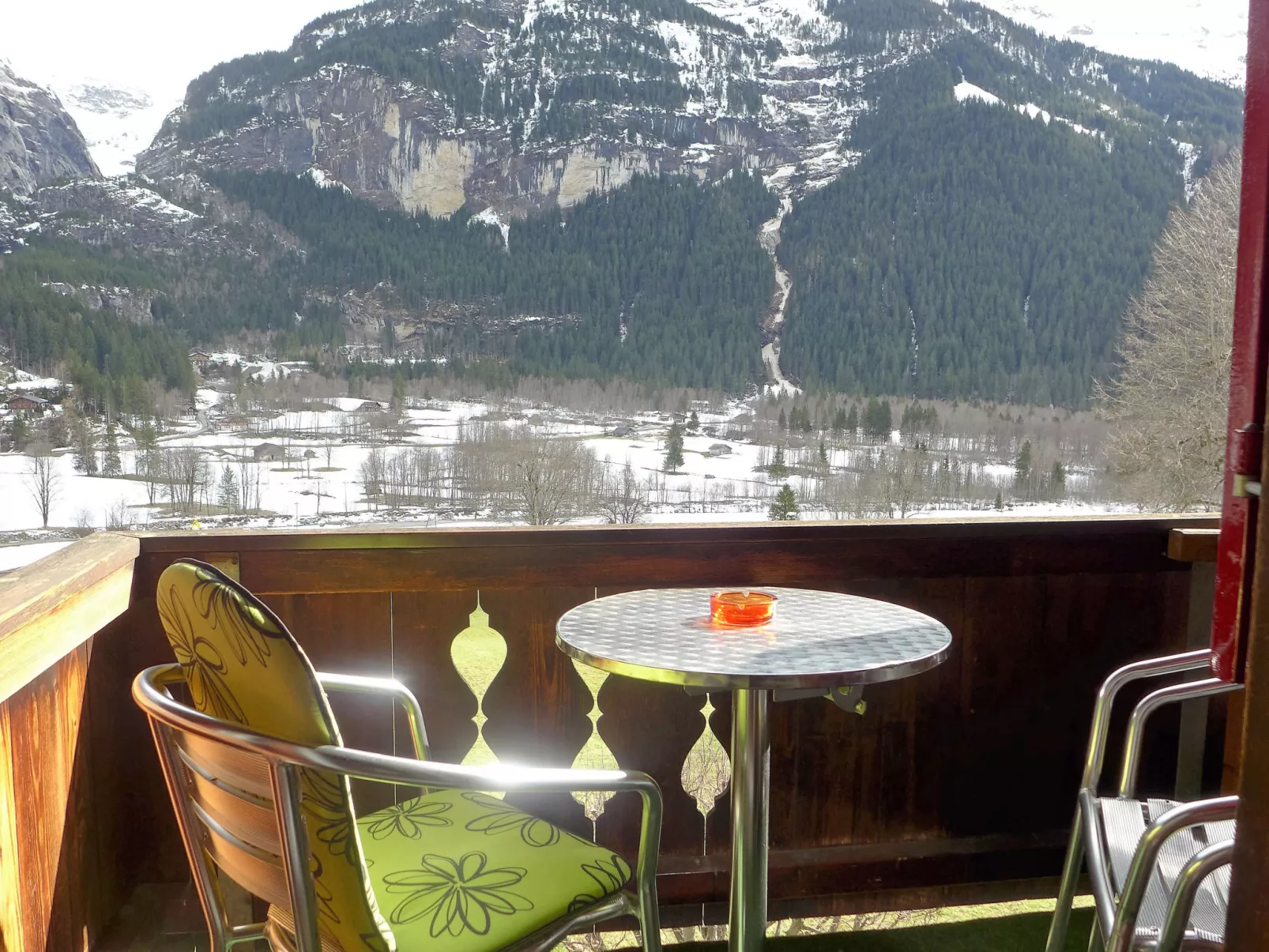 Chalet Bärgsunna-Draußen