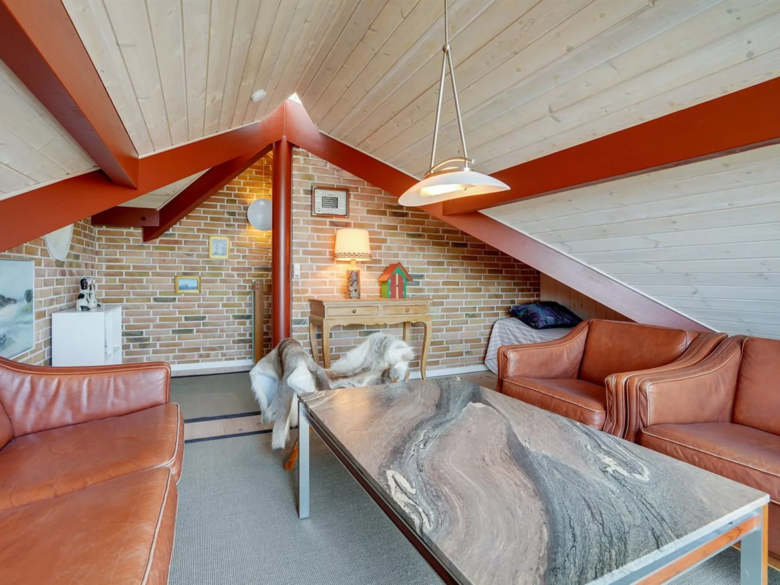"Falk" - 500m from the sea-Inside