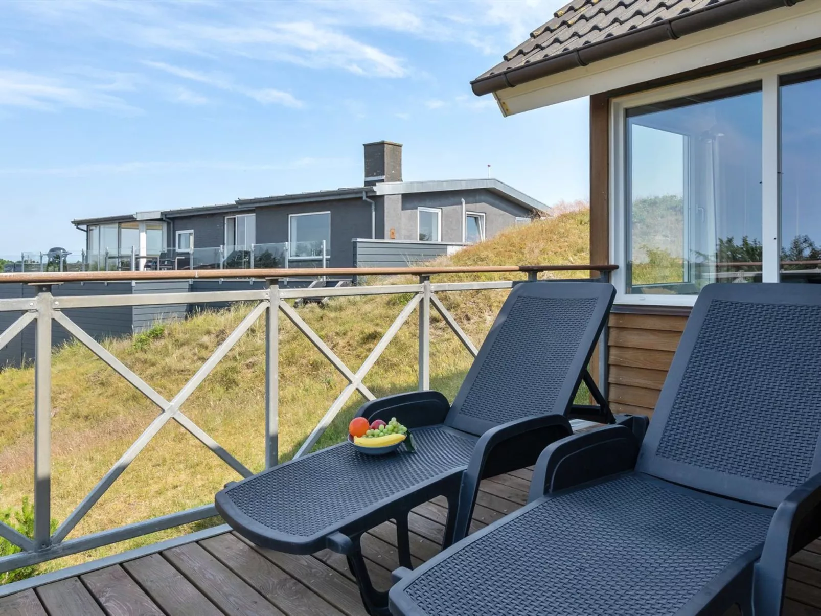 "Falk" - 500m from the sea-Outside