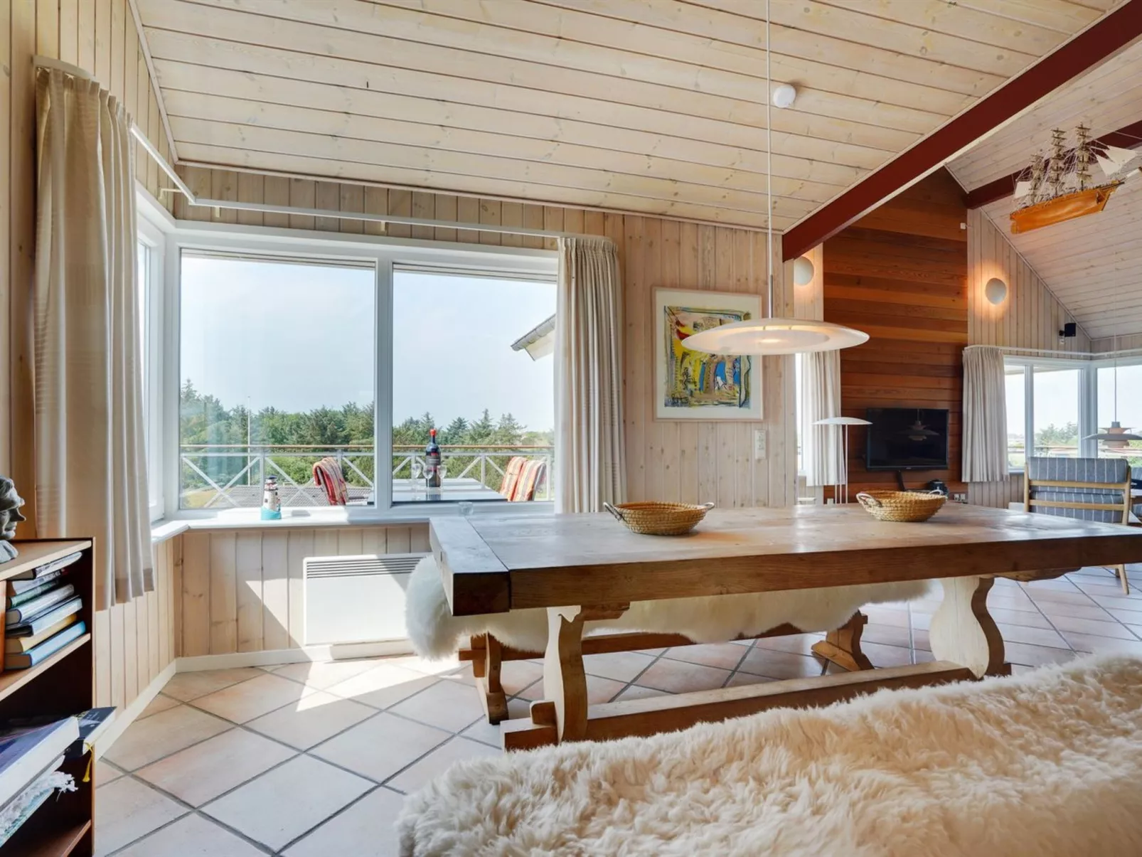 "Falk" - 500m from the sea-Inside