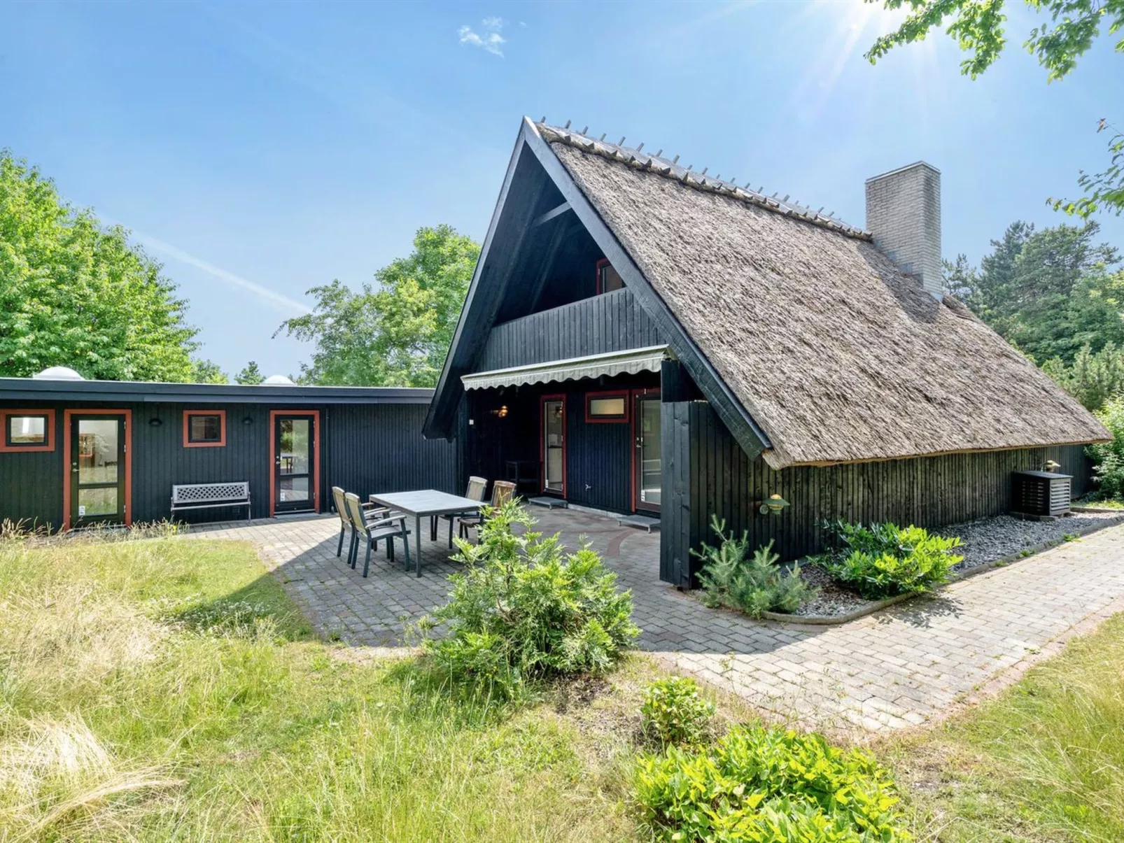 "Anssi" - 300m from the sea-Outside