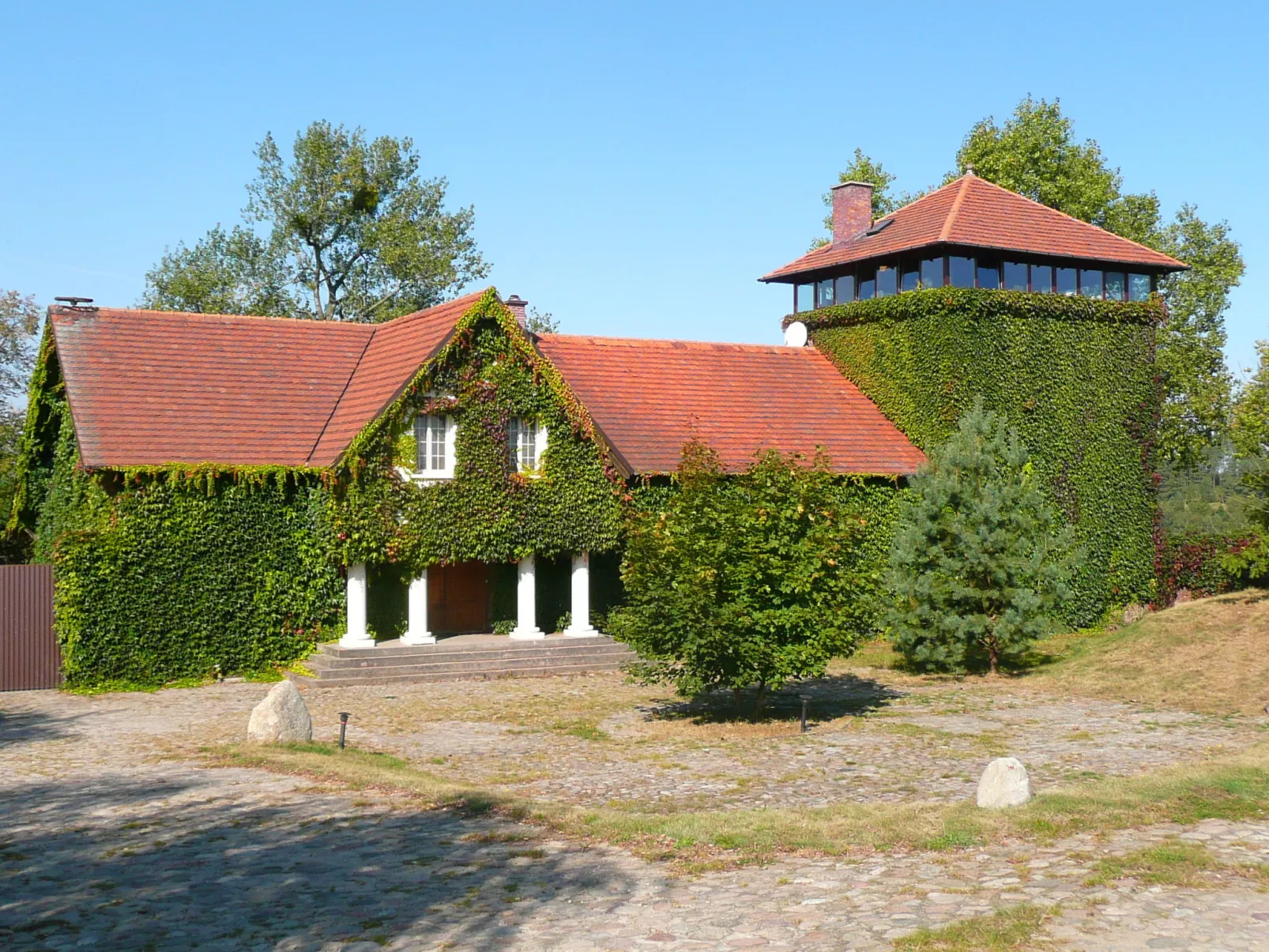 Wielkie Leźno-Outside