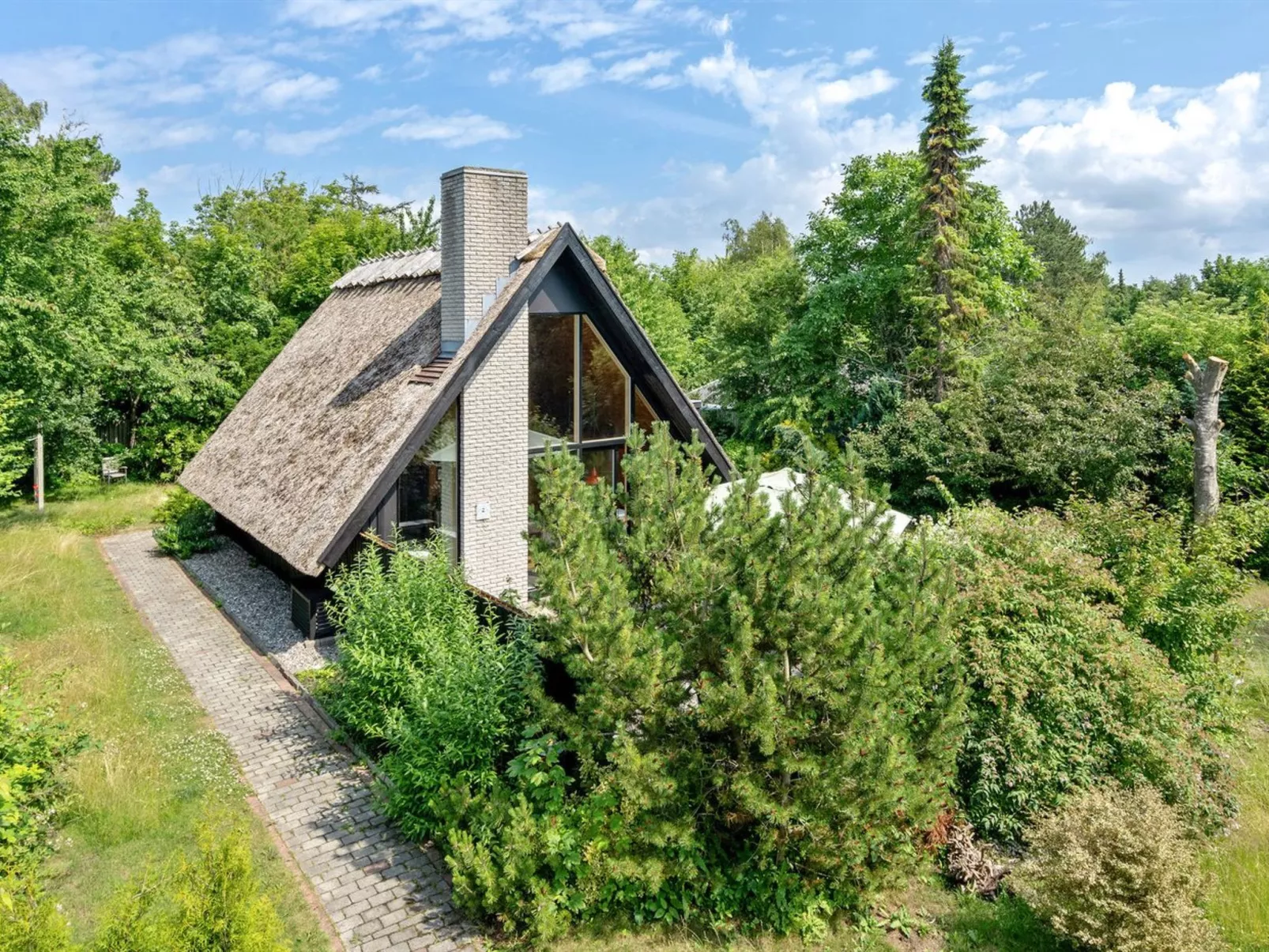 "Anssi" - 300m from the sea-Inside