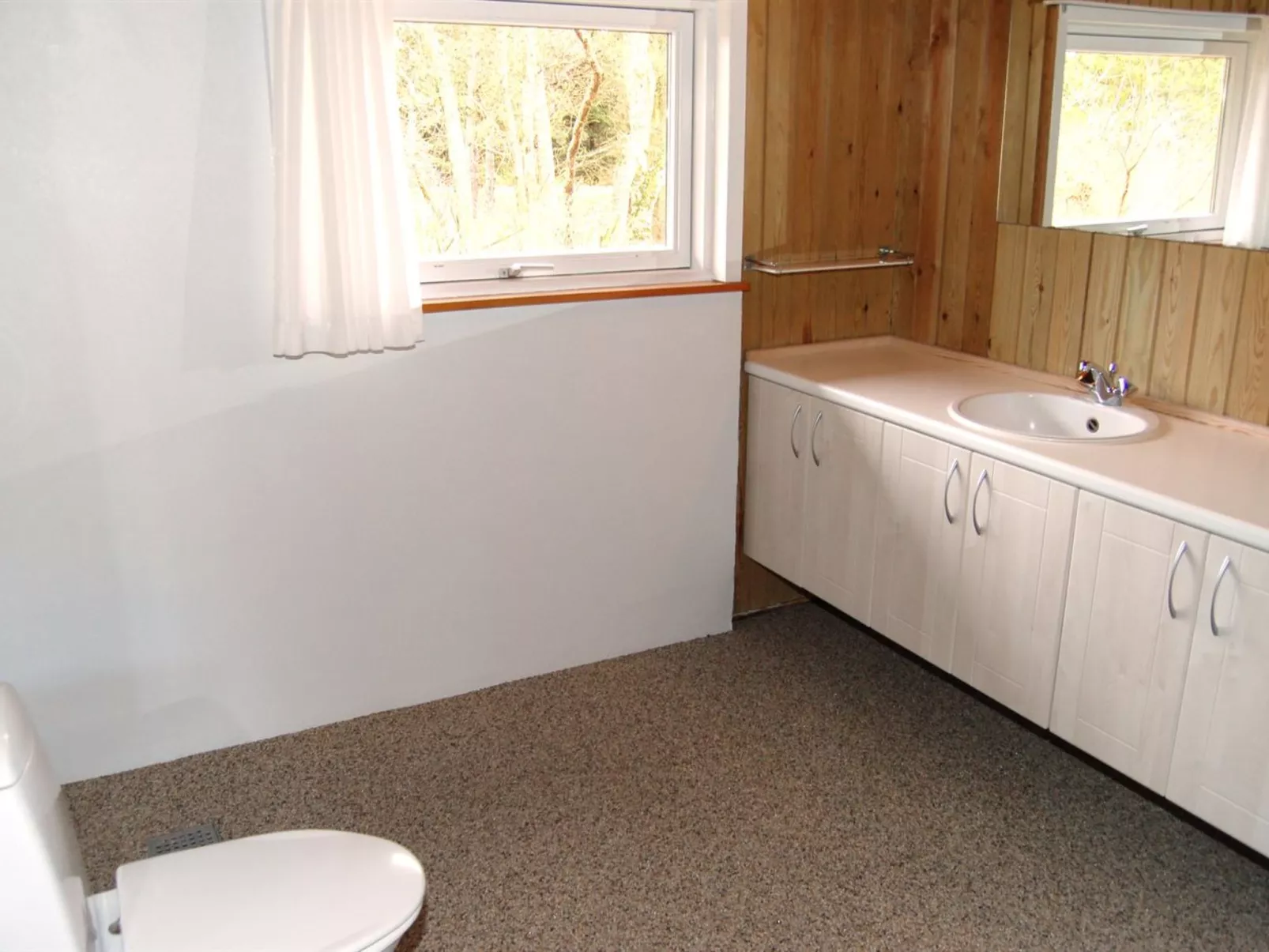"Thordo" - 2.4km from the sea-Inside