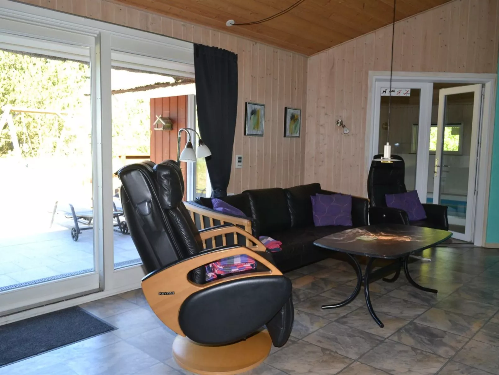 "Thordo" - 2.4km from the sea-Inside