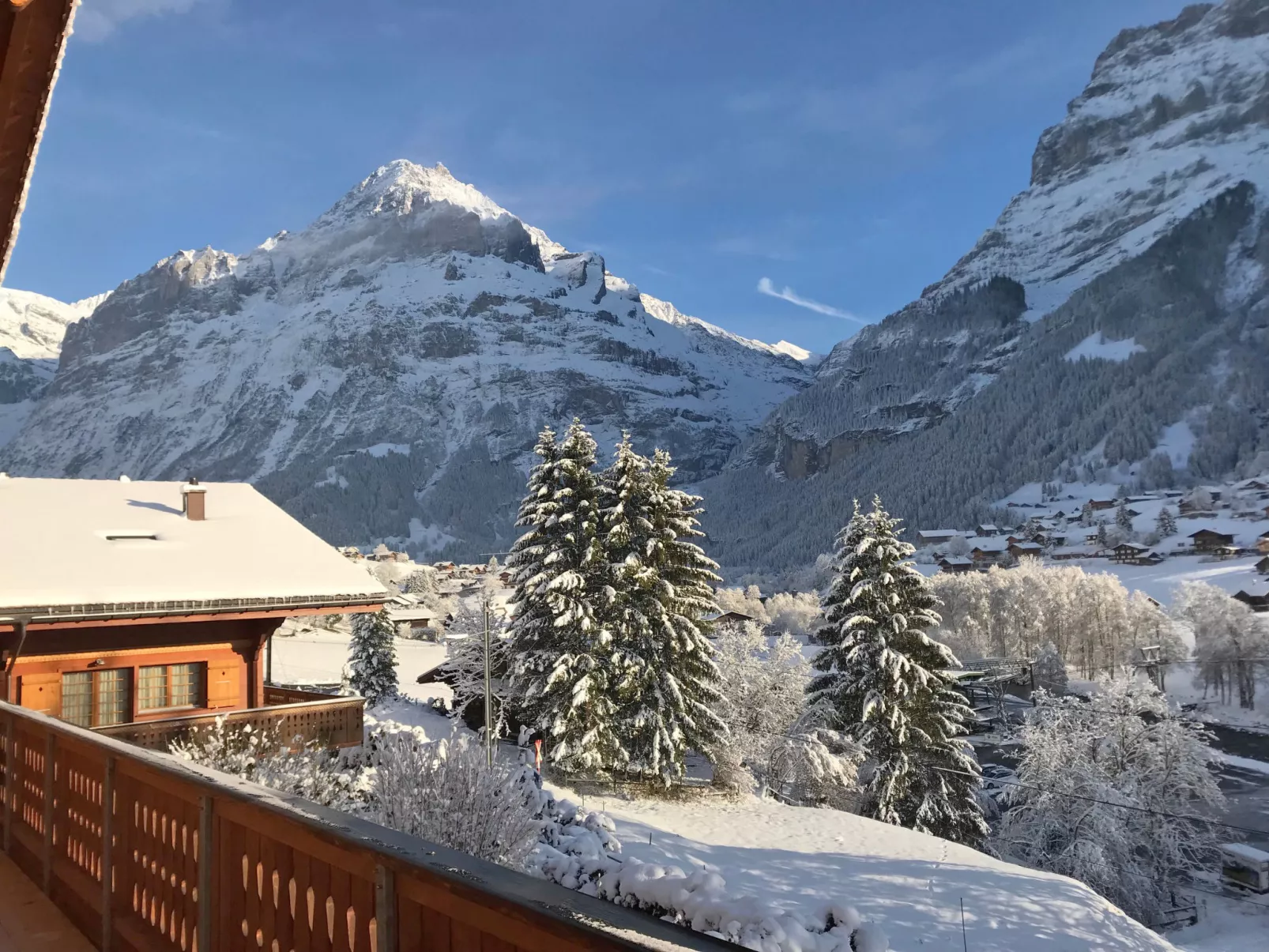 Chalet Eiger-Draußen