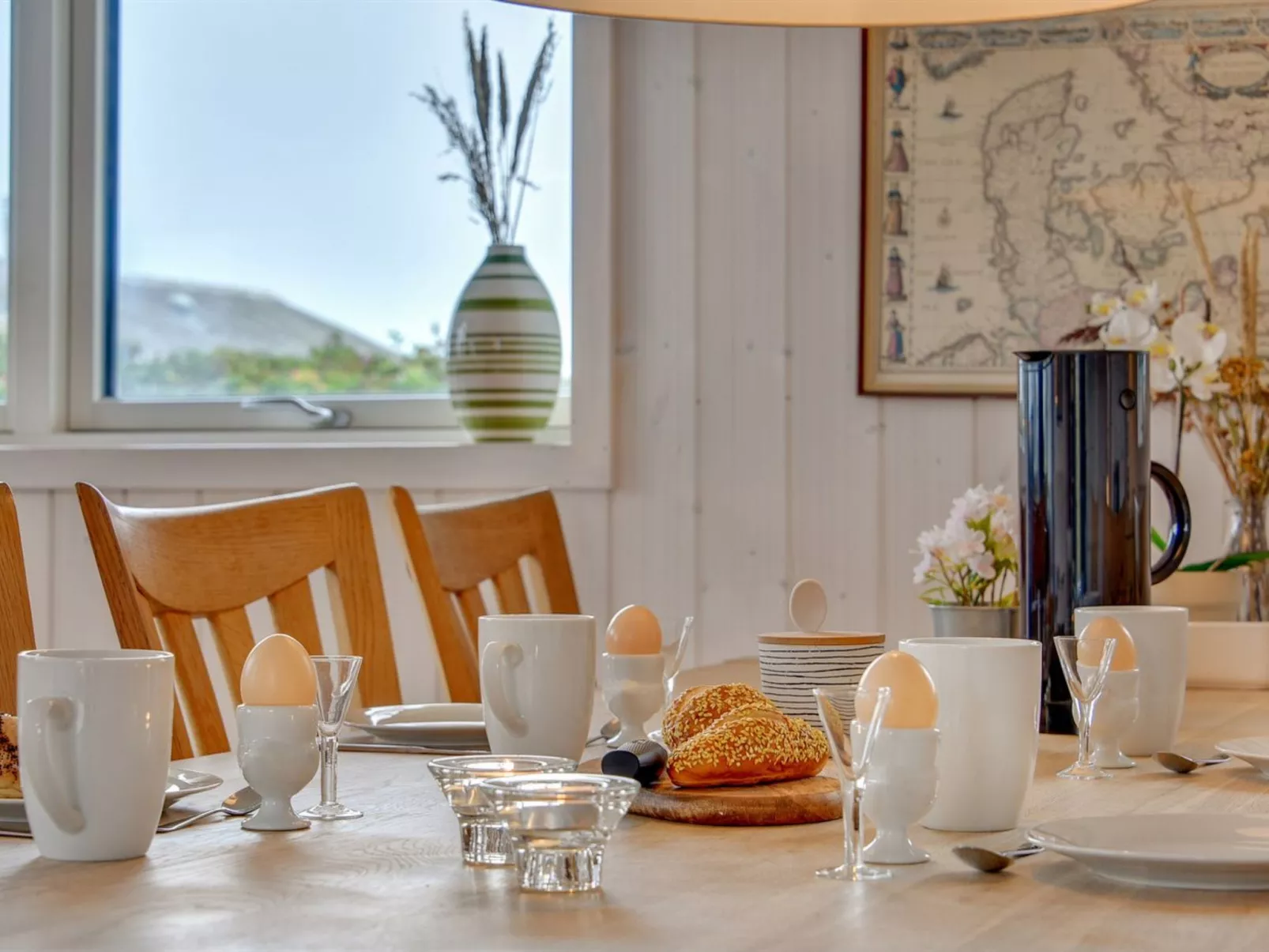 "Erza" - 500m from the sea-Inside
