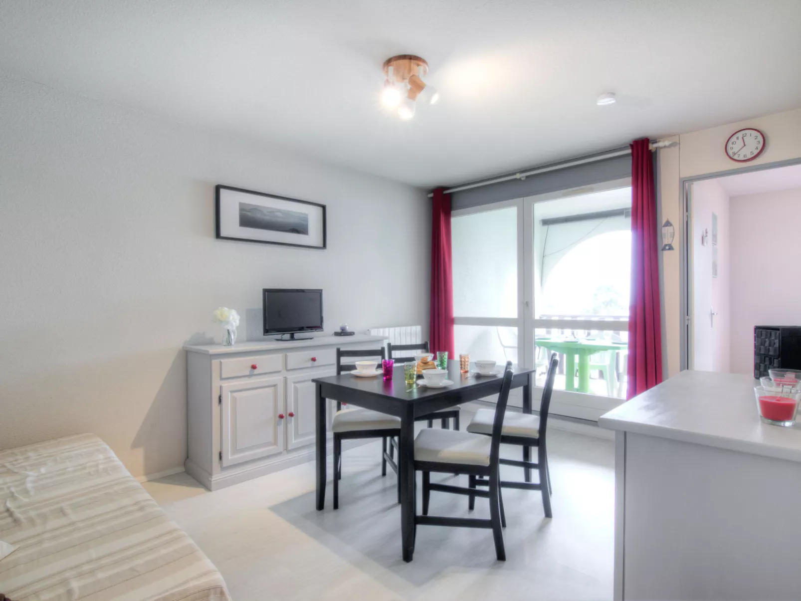 Les Balcons de l'Atlantique-Inside