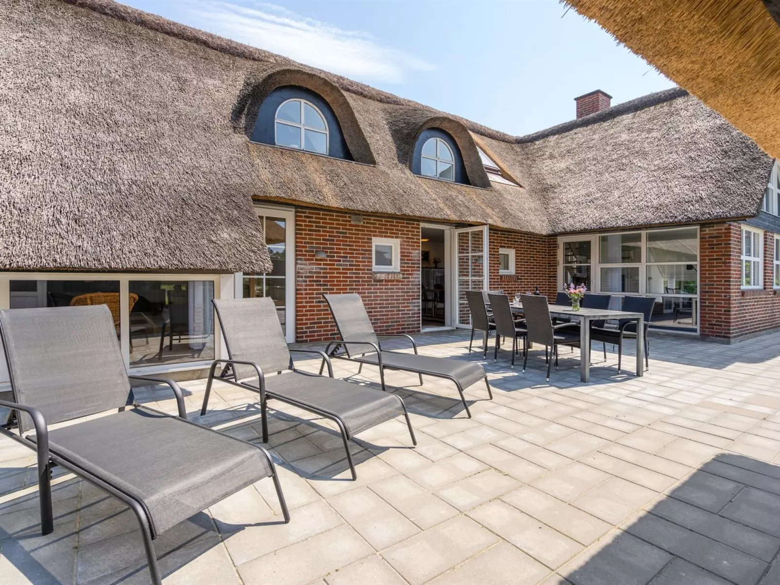 "Vangel" - 500m from the sea-Dehors