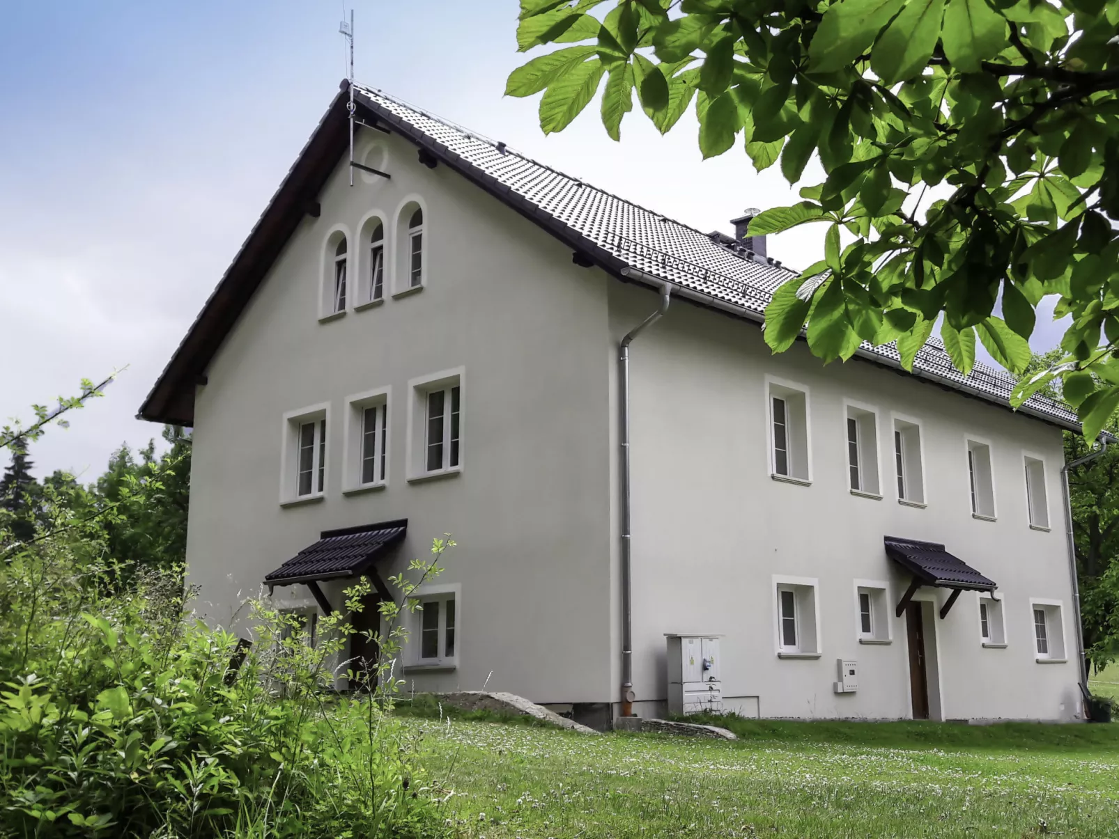 Dom na Skraju-Draußen