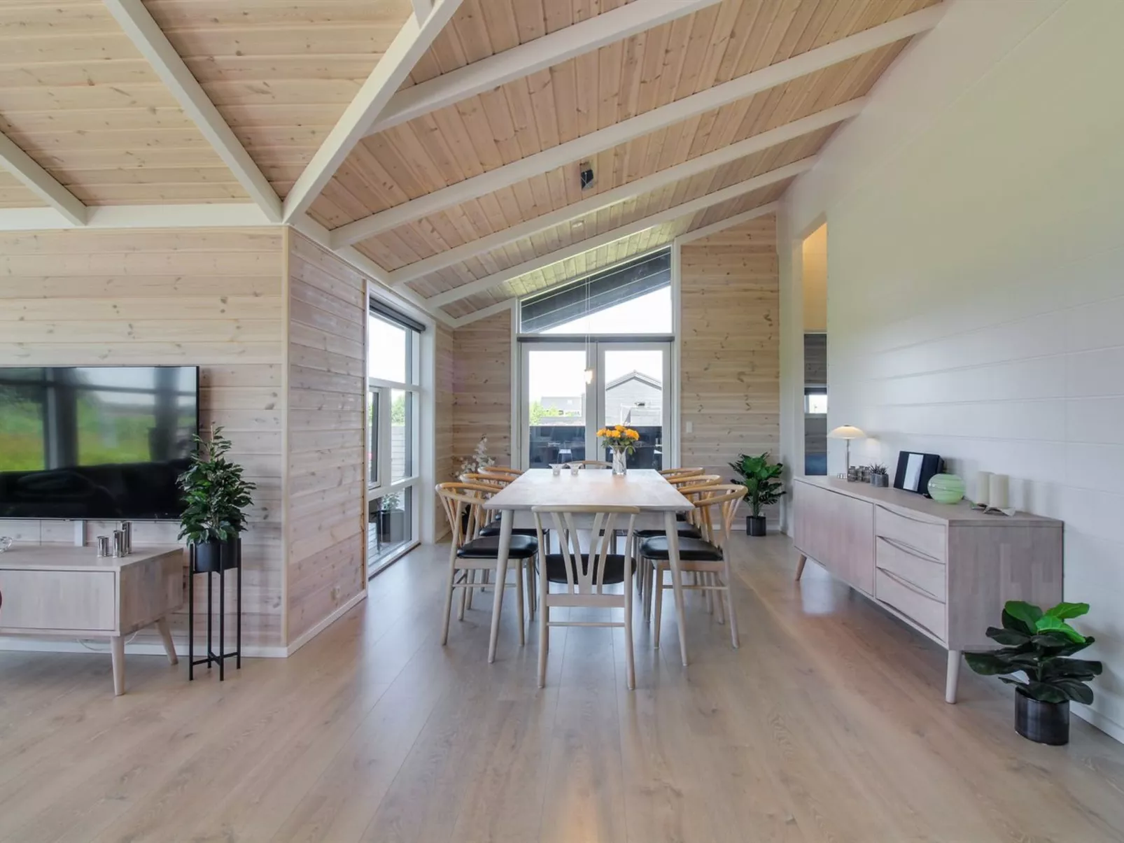 "Ariadne" - 900m from the sea-Inside
