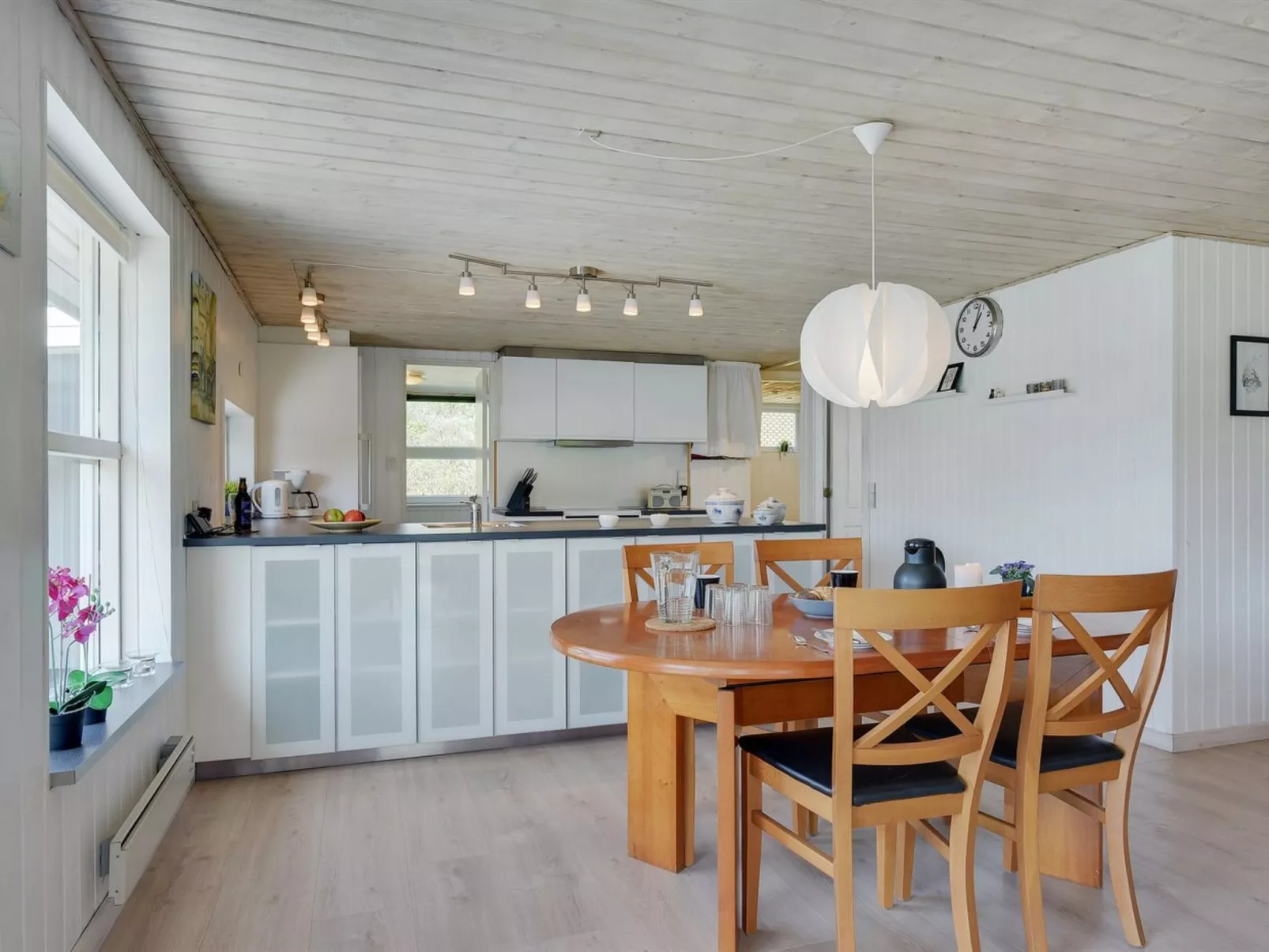 "Vilhelmiina" - 350m from the sea-Dedans