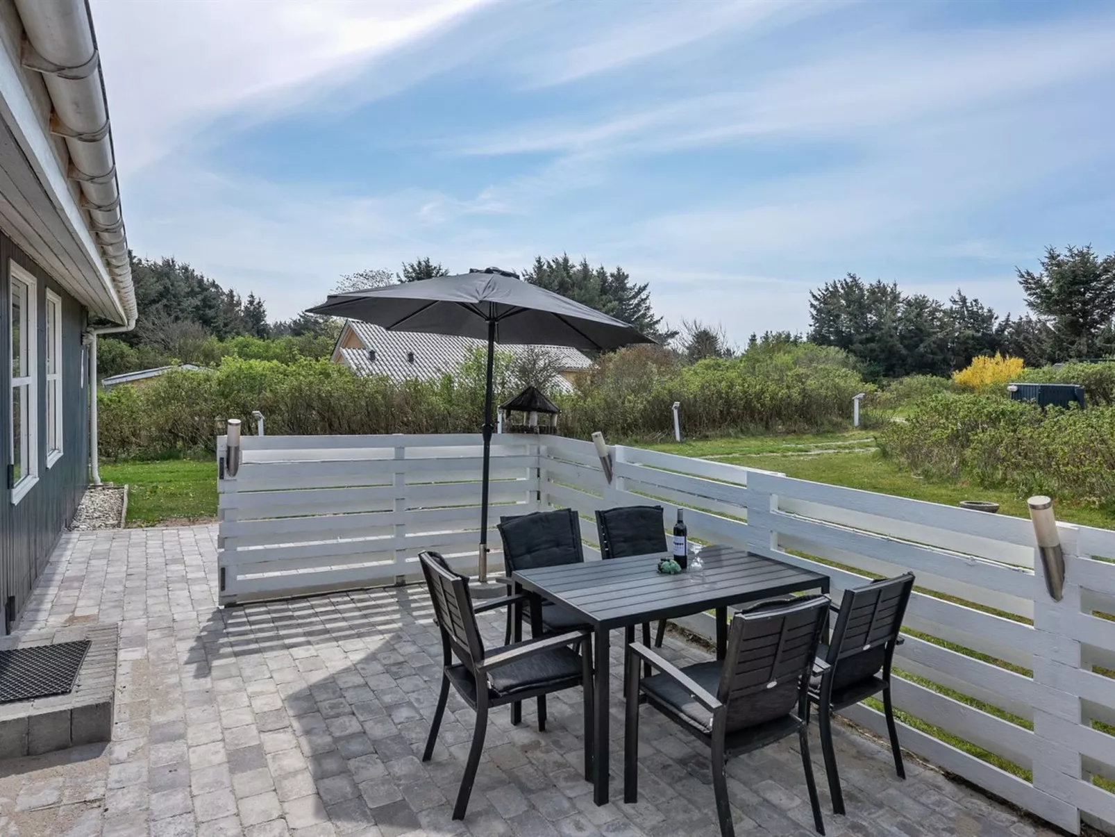 "Vilhelmiina" - 350m from the sea-Dehors