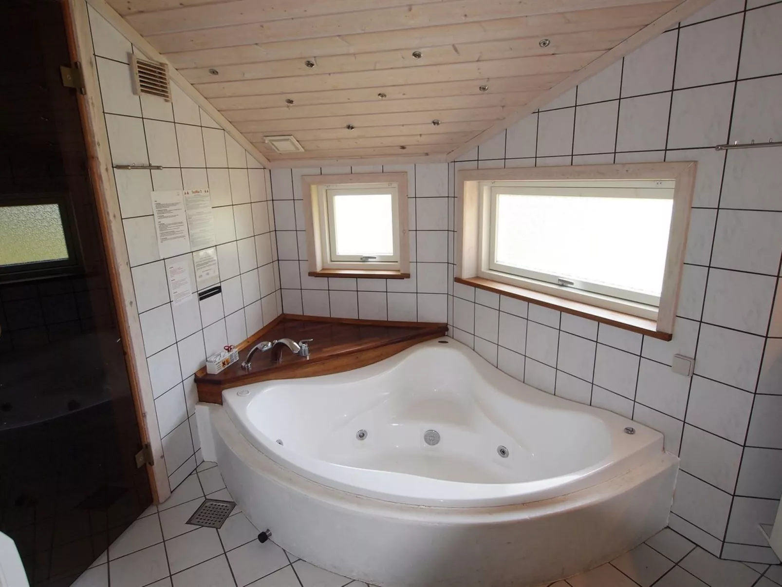 "Egino" - 1km from the sea-Inside