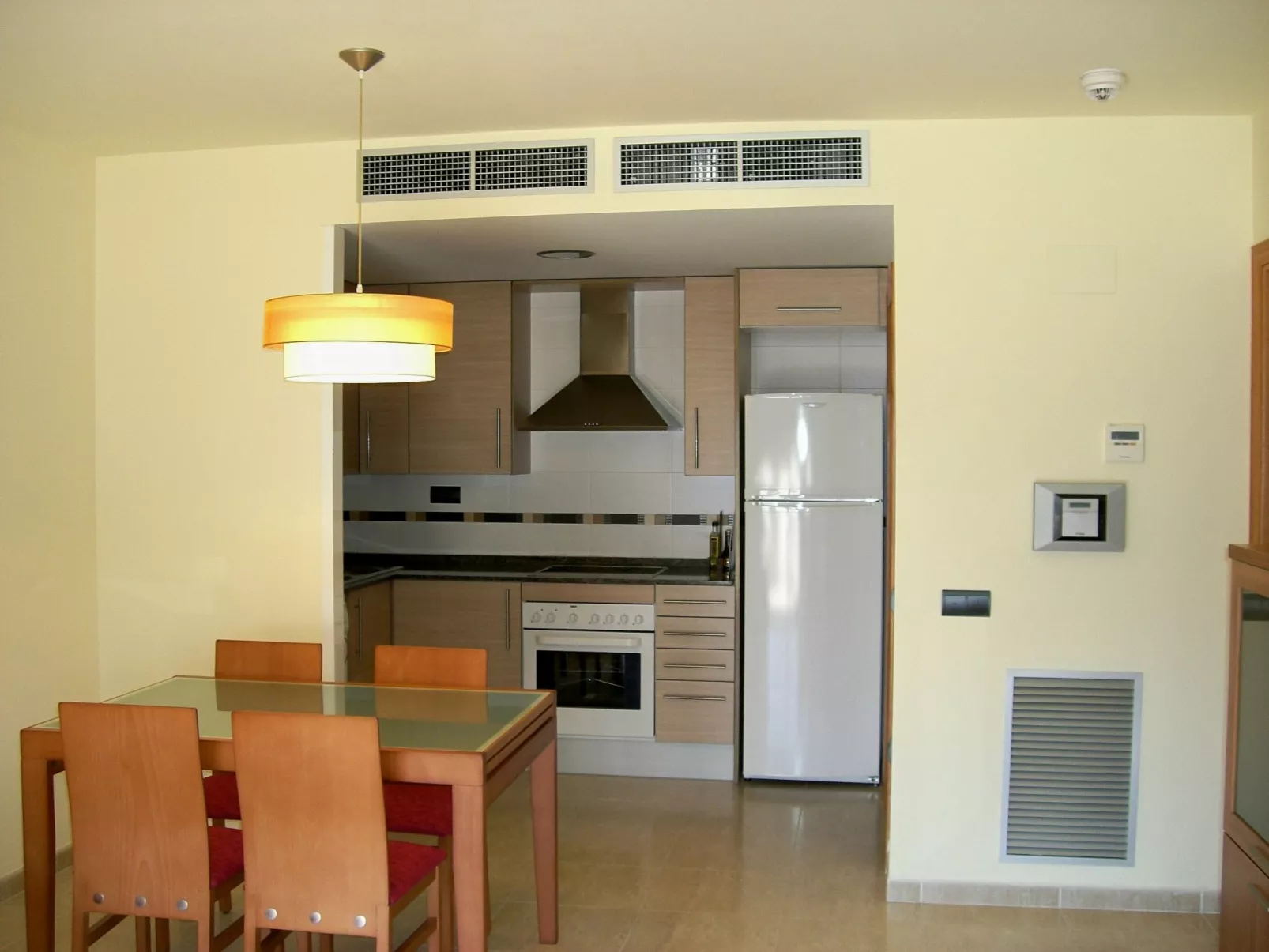 Apartamentos Golden Beach-Inside
