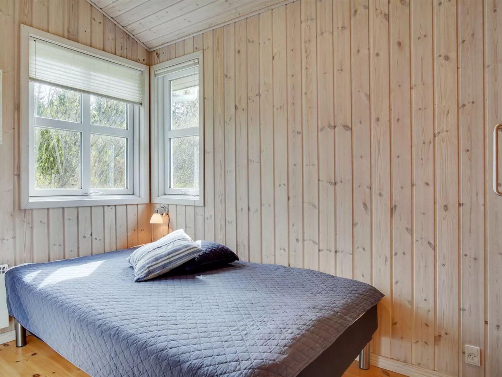 "Bina" - 1.9km from the sea-Inside