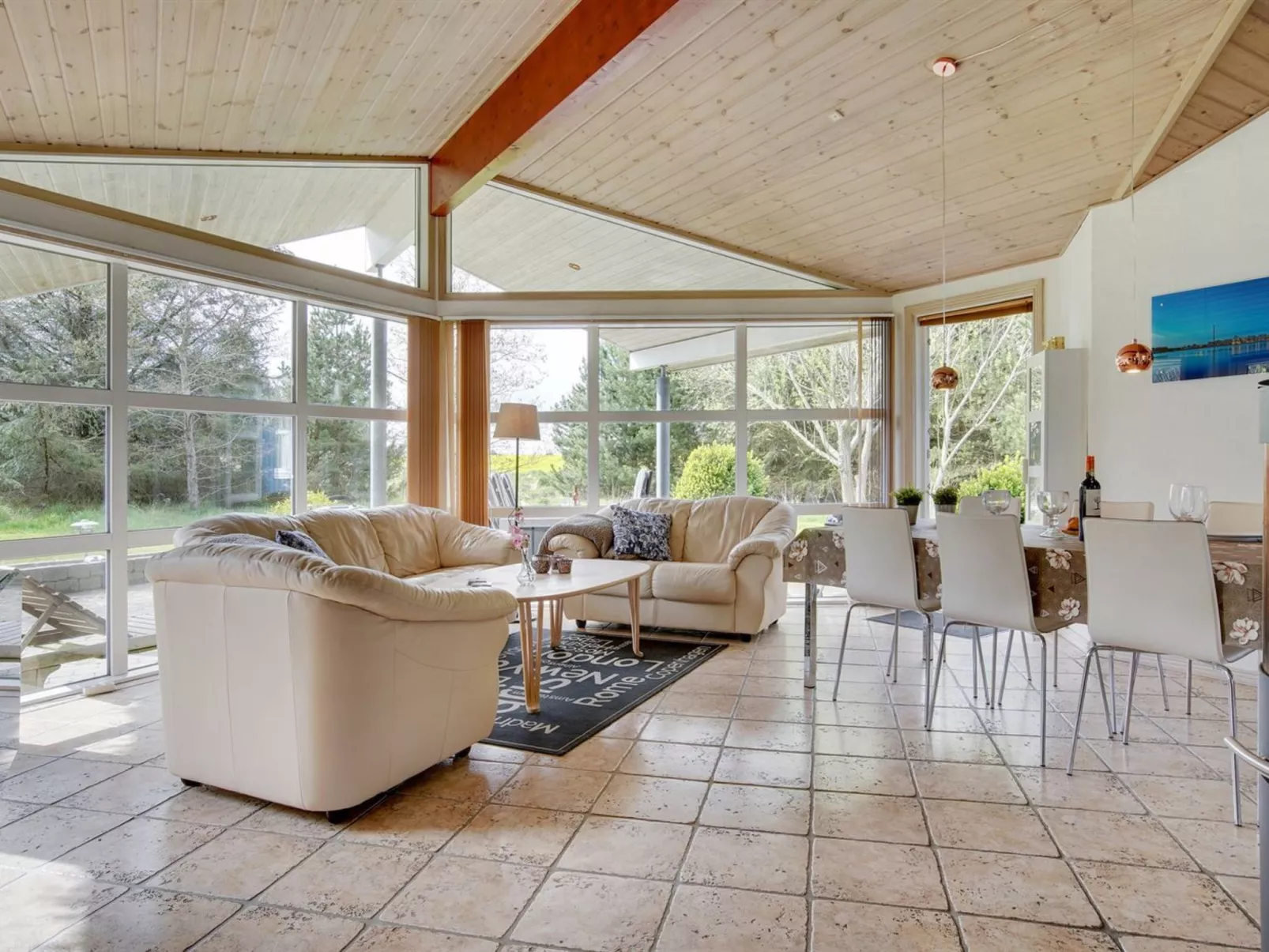 "Bina" - 1.9km from the sea-Inside