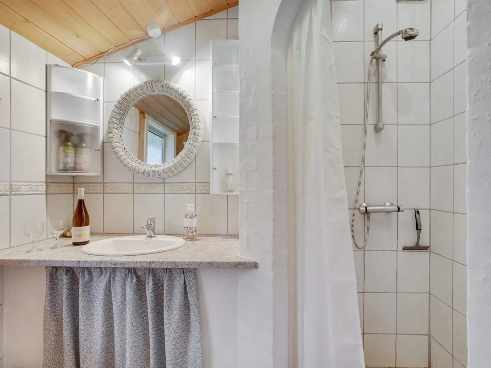 "Soley" - 1km from the sea-Inside
