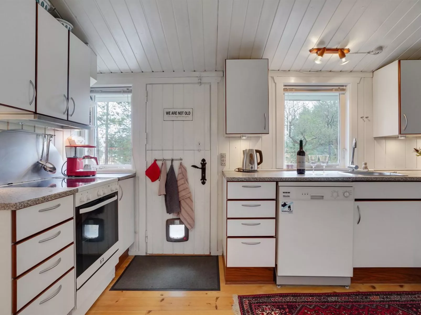"Soley" - 1km from the sea-Inside