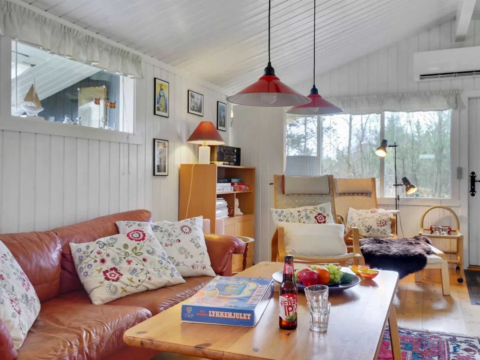 "Soley" - 1km from the sea-Inside