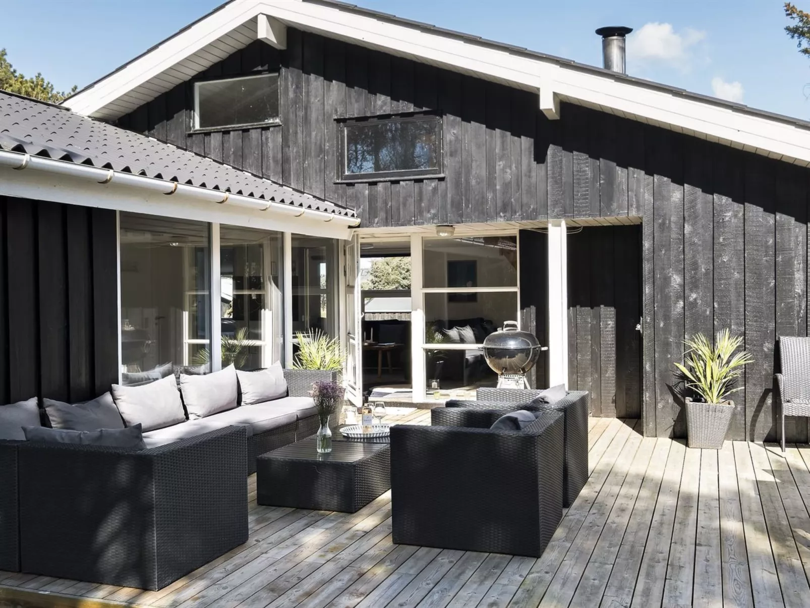 "Yessica" - 300m from the sea-Draußen