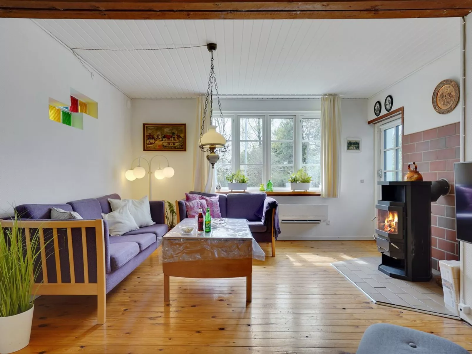 "Therman" - 1.5km from the sea-Inside