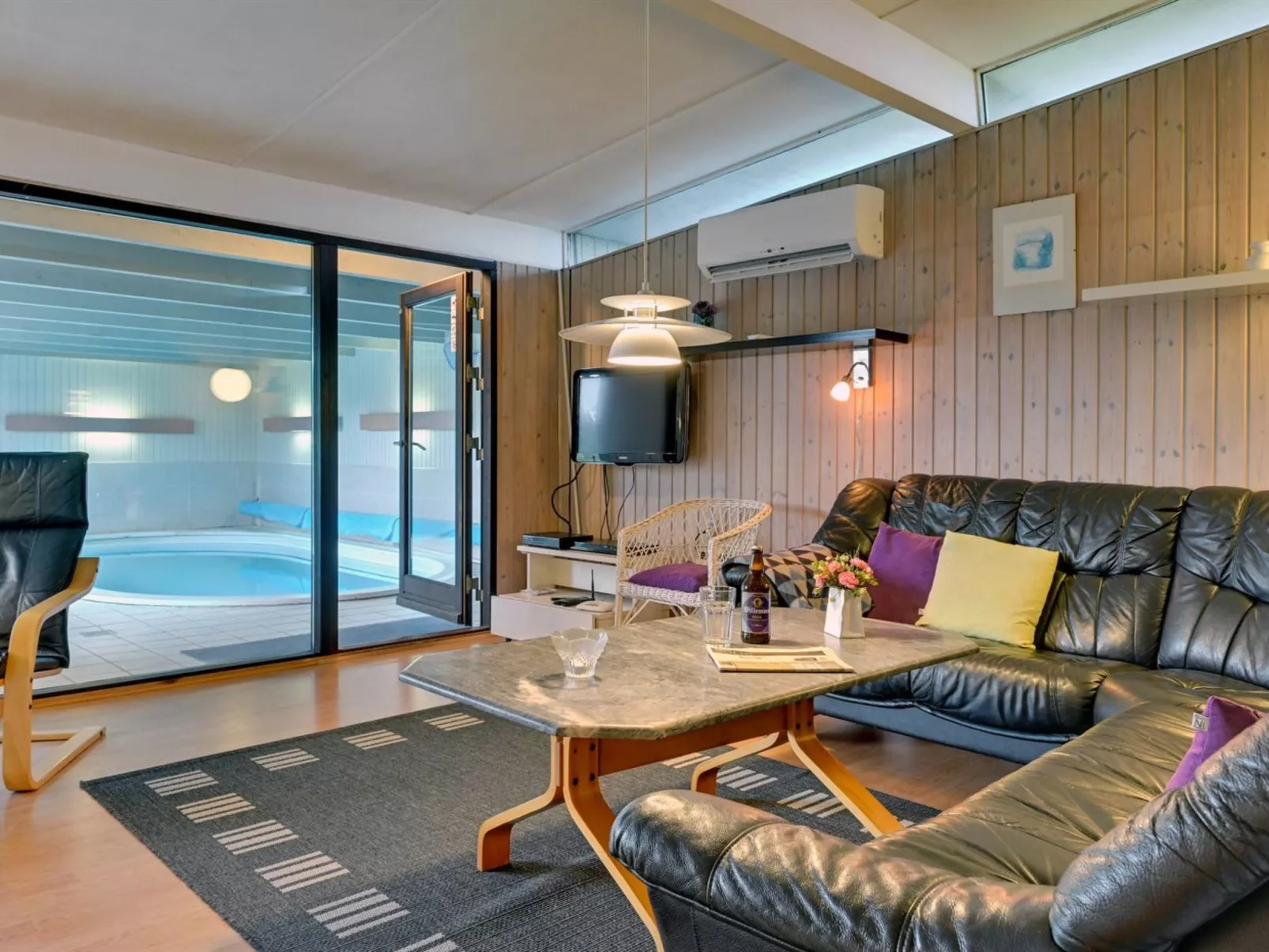 "Yorik" - 800m from the sea-Inside