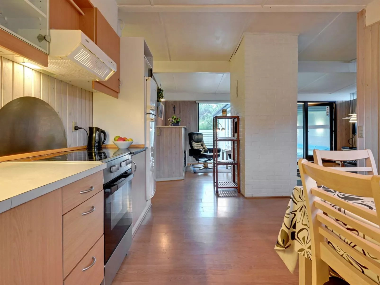 "Yorik" - 800m from the sea-Outside