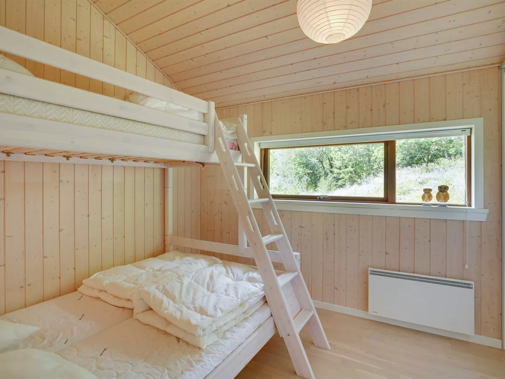 "Thorine" - 750m from the sea-Inside