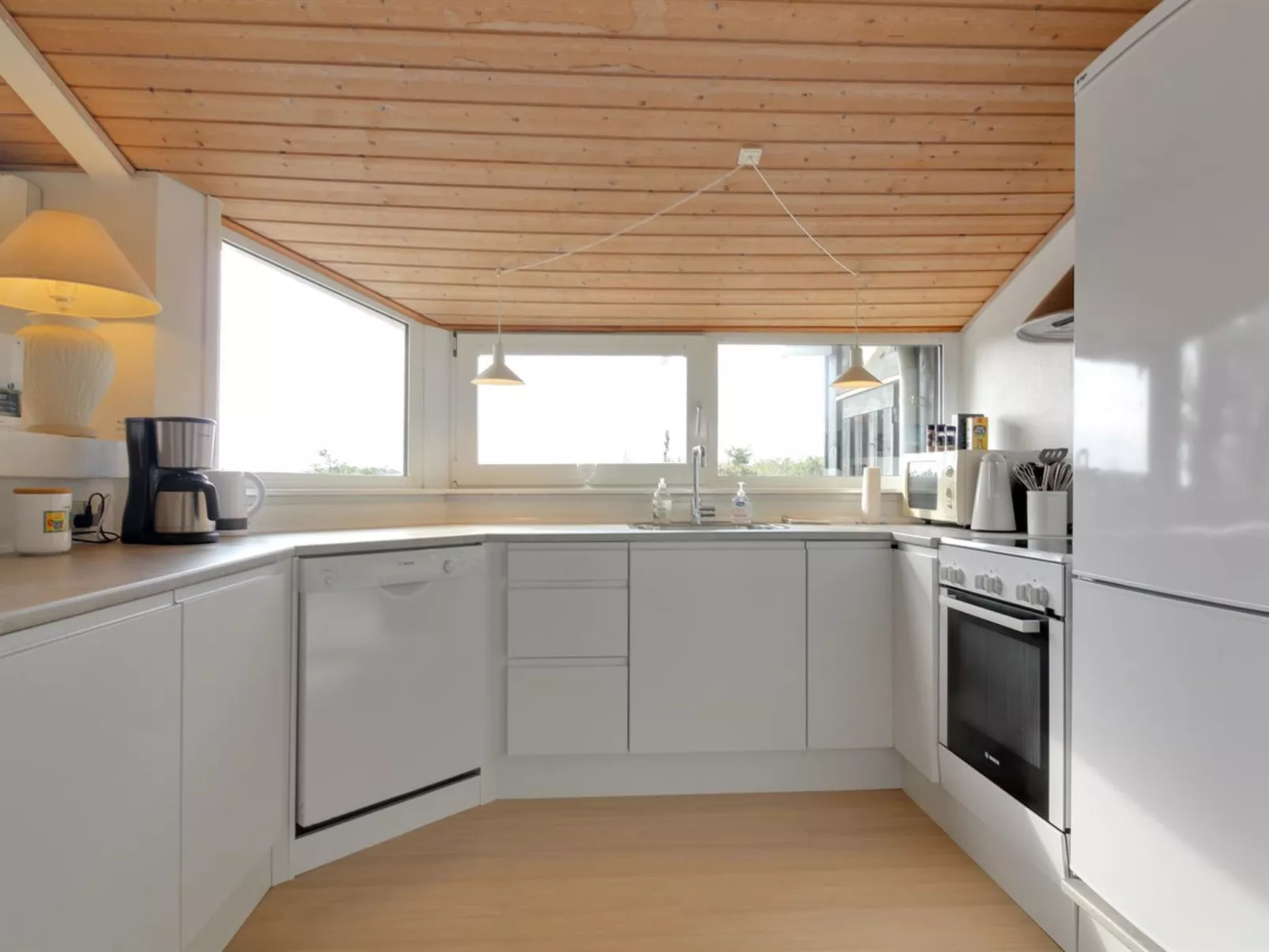 "Marlie" - 600m from the sea-Inside
