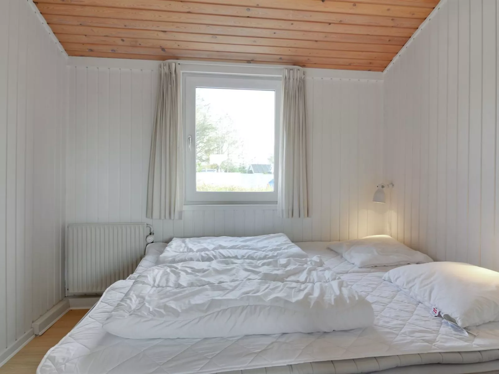 "Marlie" - 600m from the sea-Inside