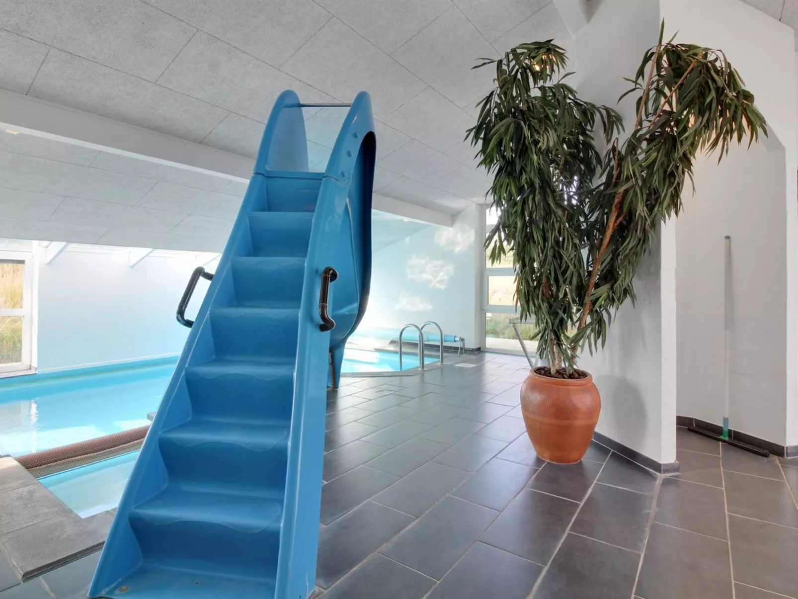 "Marlie" - 600m from the sea-Outside
