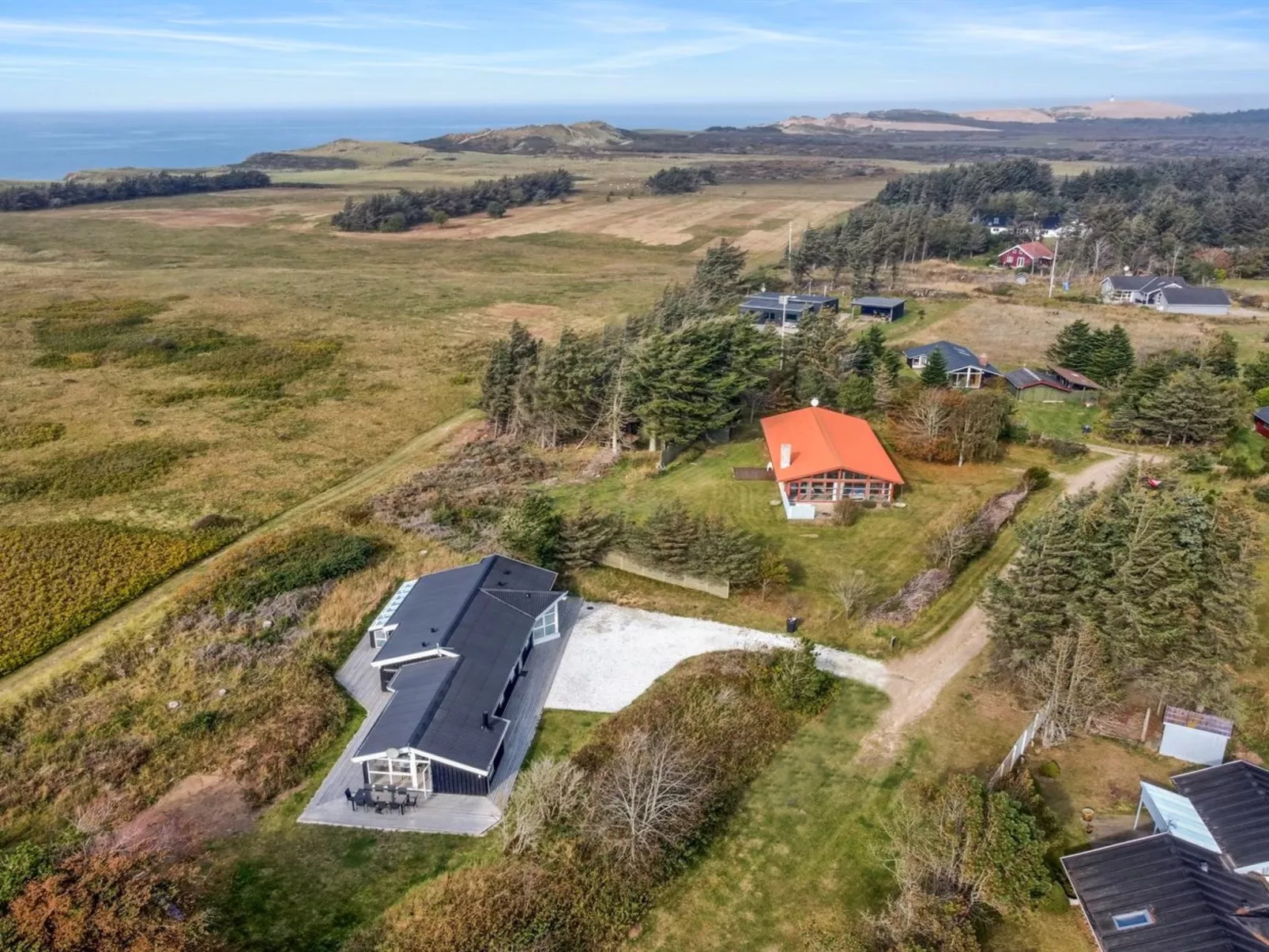"Marlie" - 600m from the sea-Outside