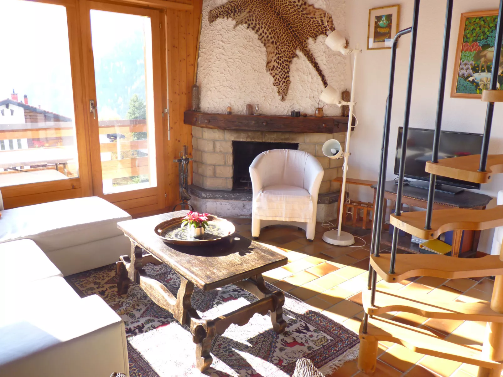 Beau Site No 21-Inside