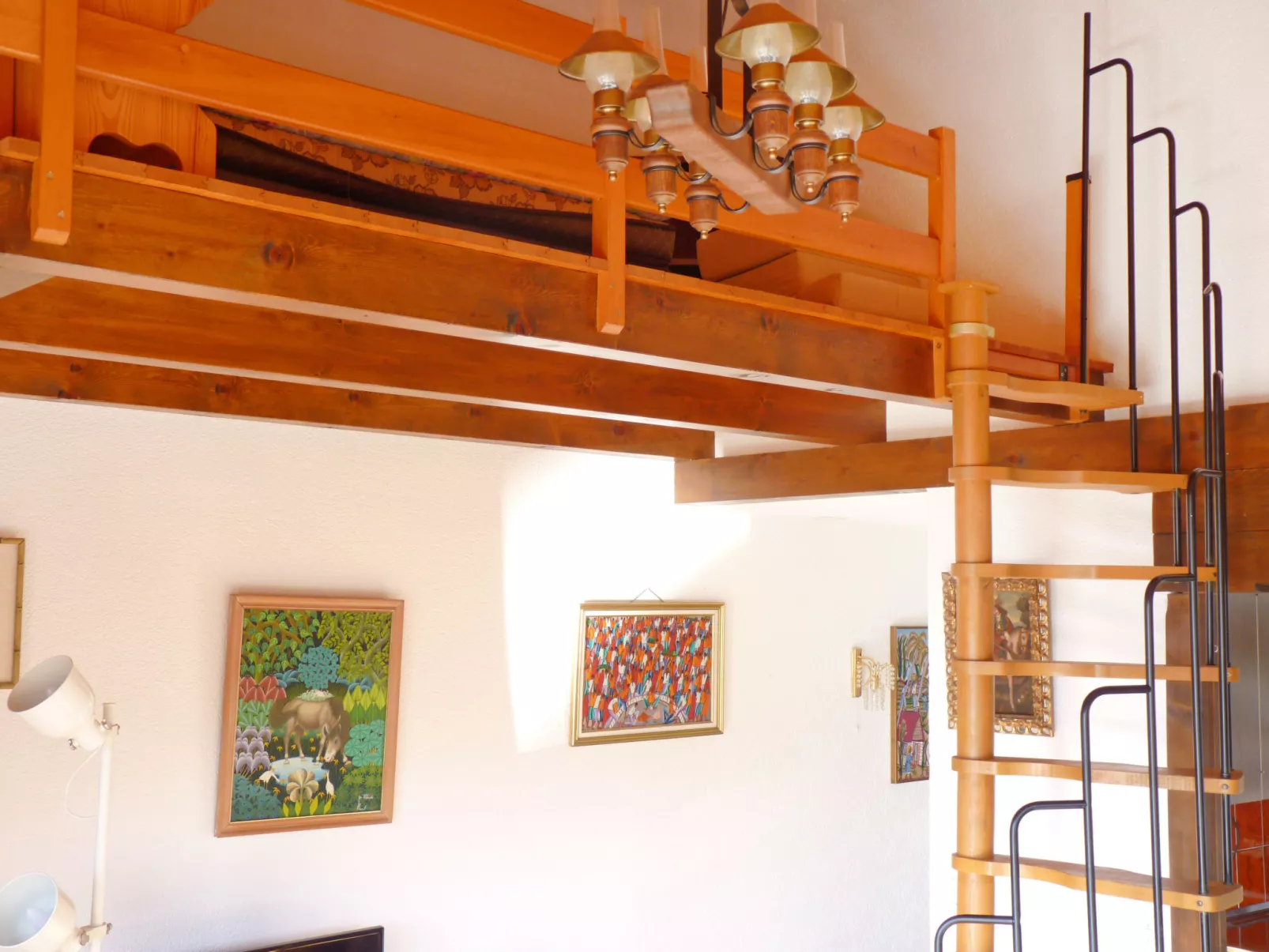 Beau Site No 21-Inside