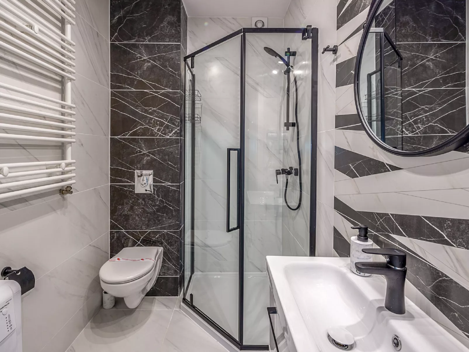 Holiday Mountain Residence-Dedans