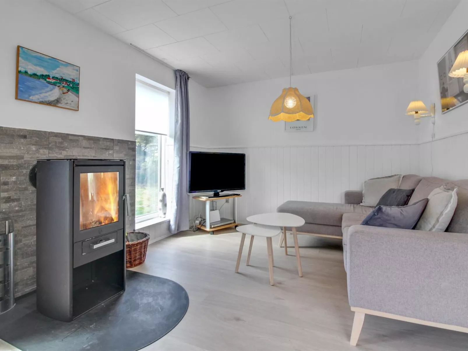 "Hellin" - 300m from the sea-Inside