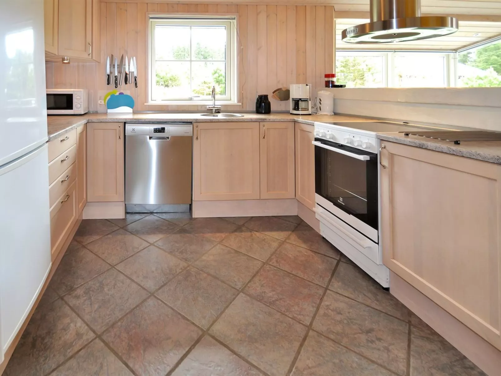 "Aleta" - 500m from the sea-Inside