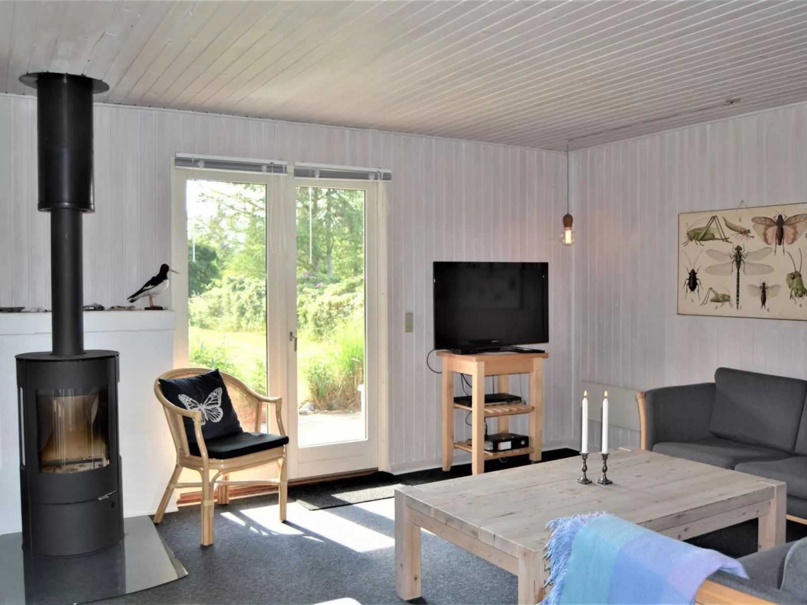 "Kustaa" - 1km from the sea-Inside
